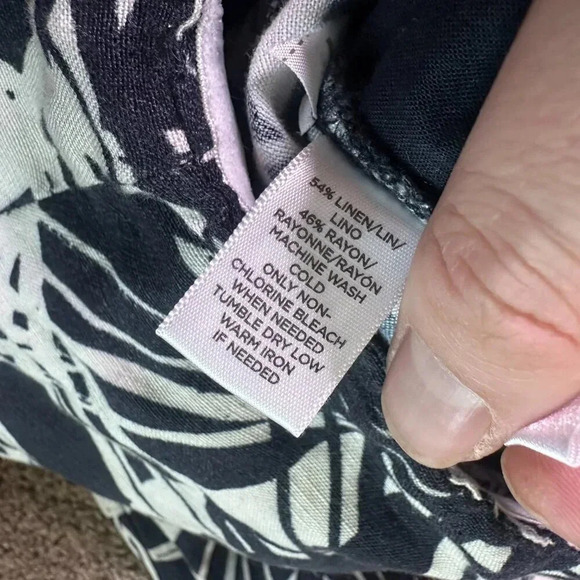 Ann Taylor Loft Navy White Tropical Print Jumpsuit Linen Strapless Size 2 Womens - Picture 13 of 13